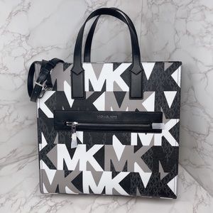 Michael Kors Kenly Large Tote